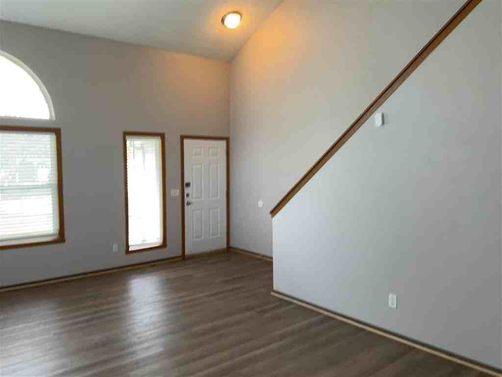 6549 Samantha Ln - Photo 4 of 13