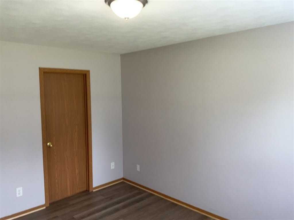 6549 Samantha Ln - Photo 7 of 13