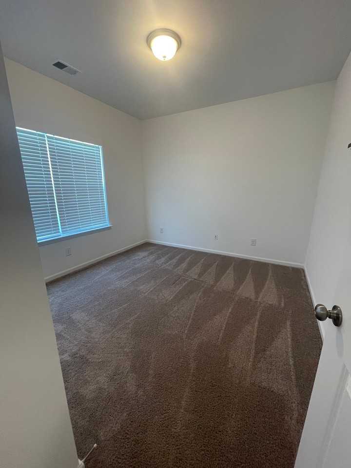 1838 Holdens Holw - Photo 2 of 13