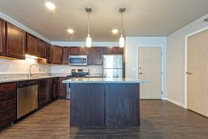 featured image of 5440 38th Ave E #210