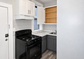 featured image of 137 3rd St #2