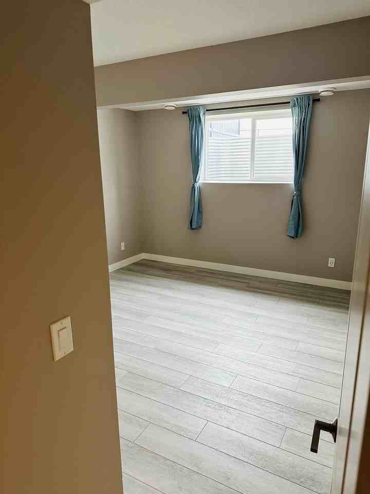 71 Evansfield Rise Nw - Photo 2 of 8