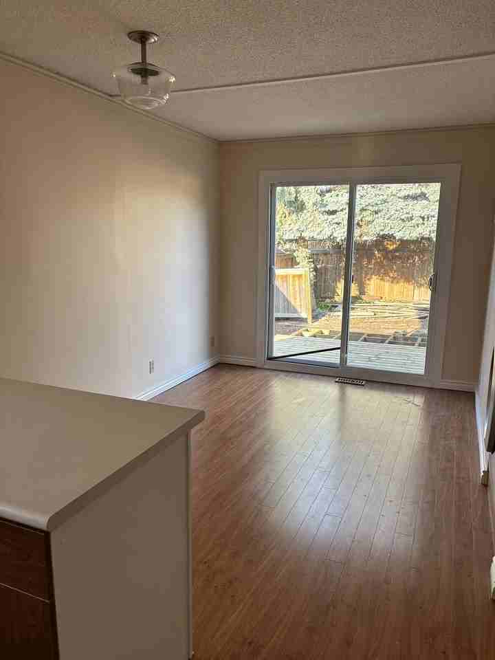 7502 151 St Nw - Photo 5 of 14