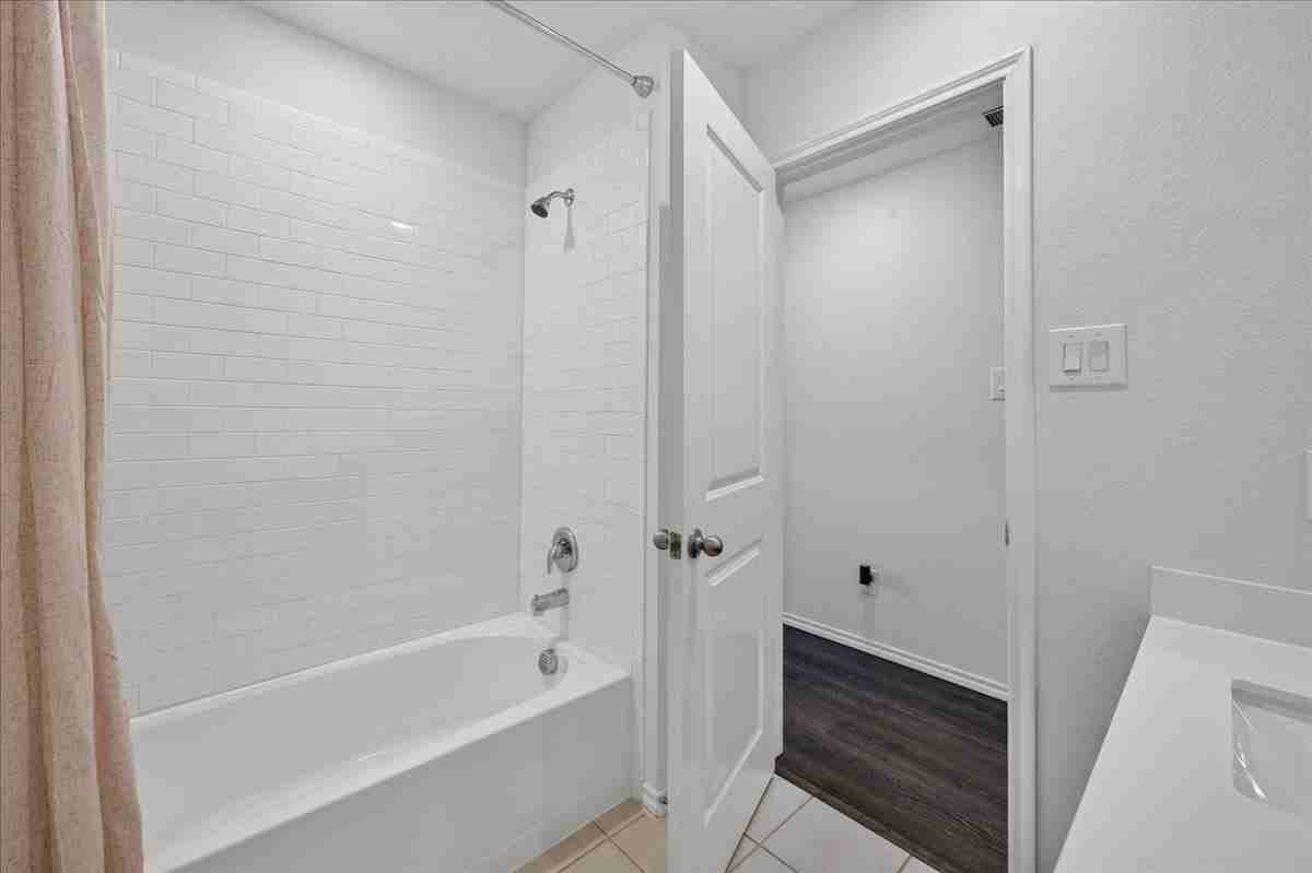 1403 Community Way #NA - Photo 5 of 31