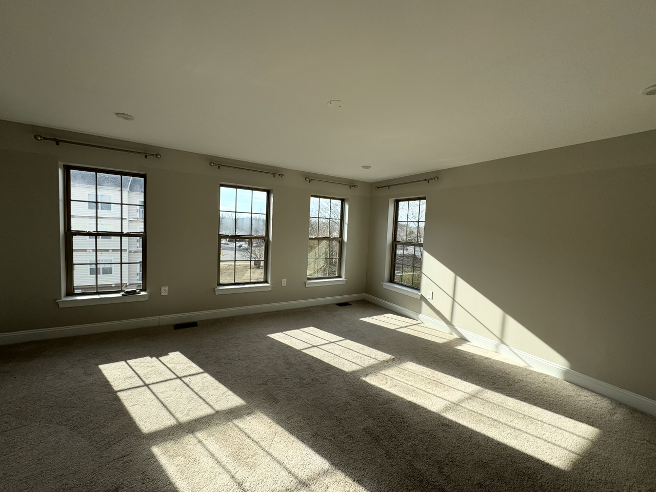 3685 Chippendale Cir #3685 - Photo 3 of 7