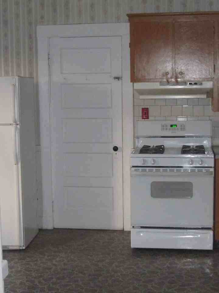 4 Chester Ave #1 - Photo 6 of 6