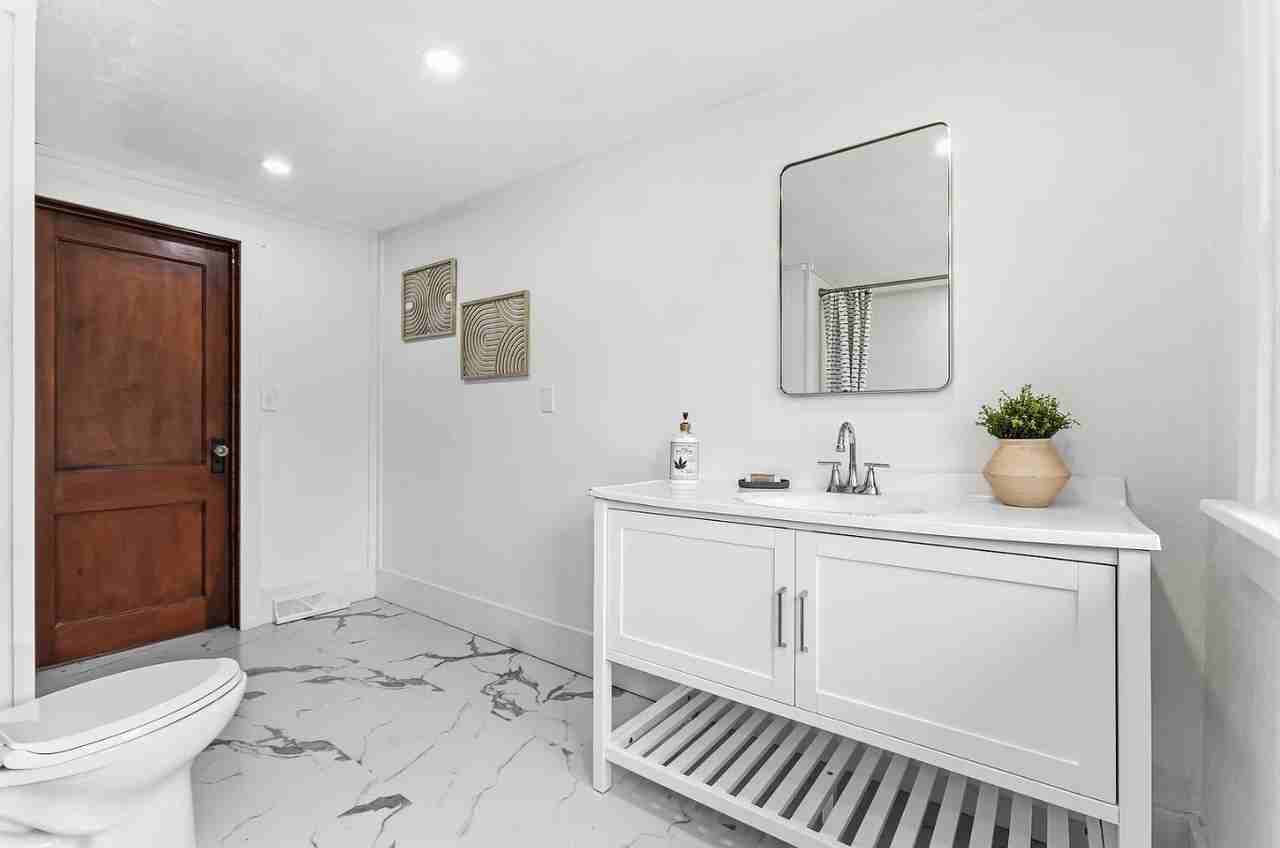 202 N Molley St #NA - Photo 3 of 20