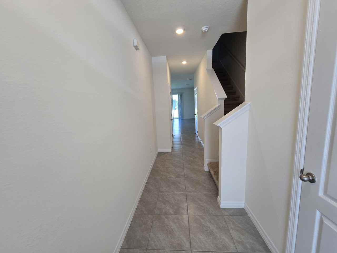 1301 Isleta Loop #NA - Photo 2 of 21