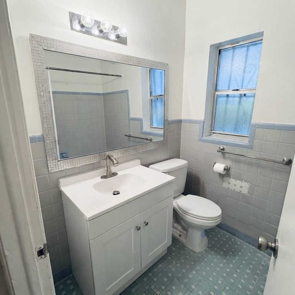 1890 Ne 157th Ter #1 - Photo 5 of 10