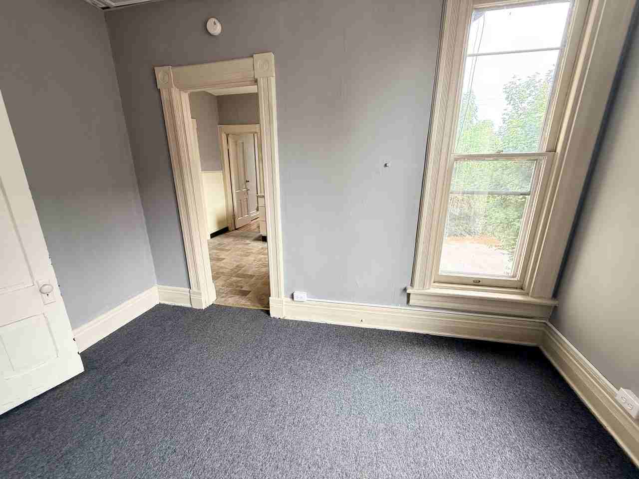 625 Niagara St #3 - Photo 7 of 12
