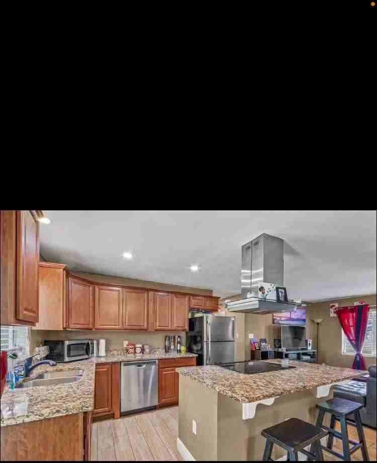 609 Gould St #NA - Photo 2 of 12