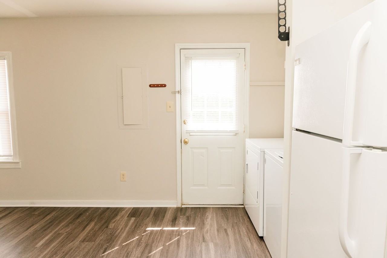727 Savannah Ave - Photo 5 of 22