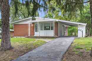 680 Jamaica Pl #NA - Photo 1 of 1