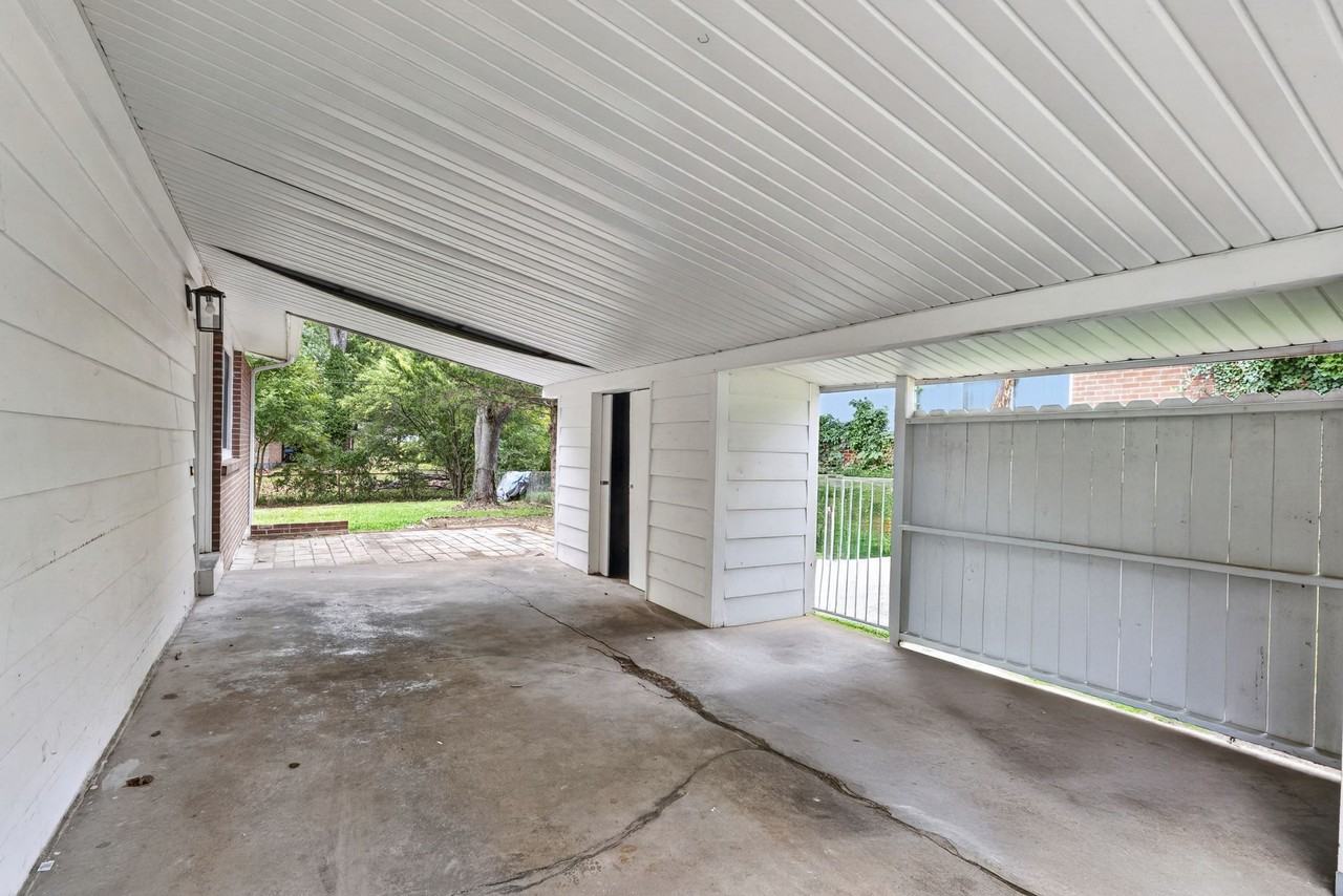 680 Jamaica Pl #NA - Photo 2 of 21