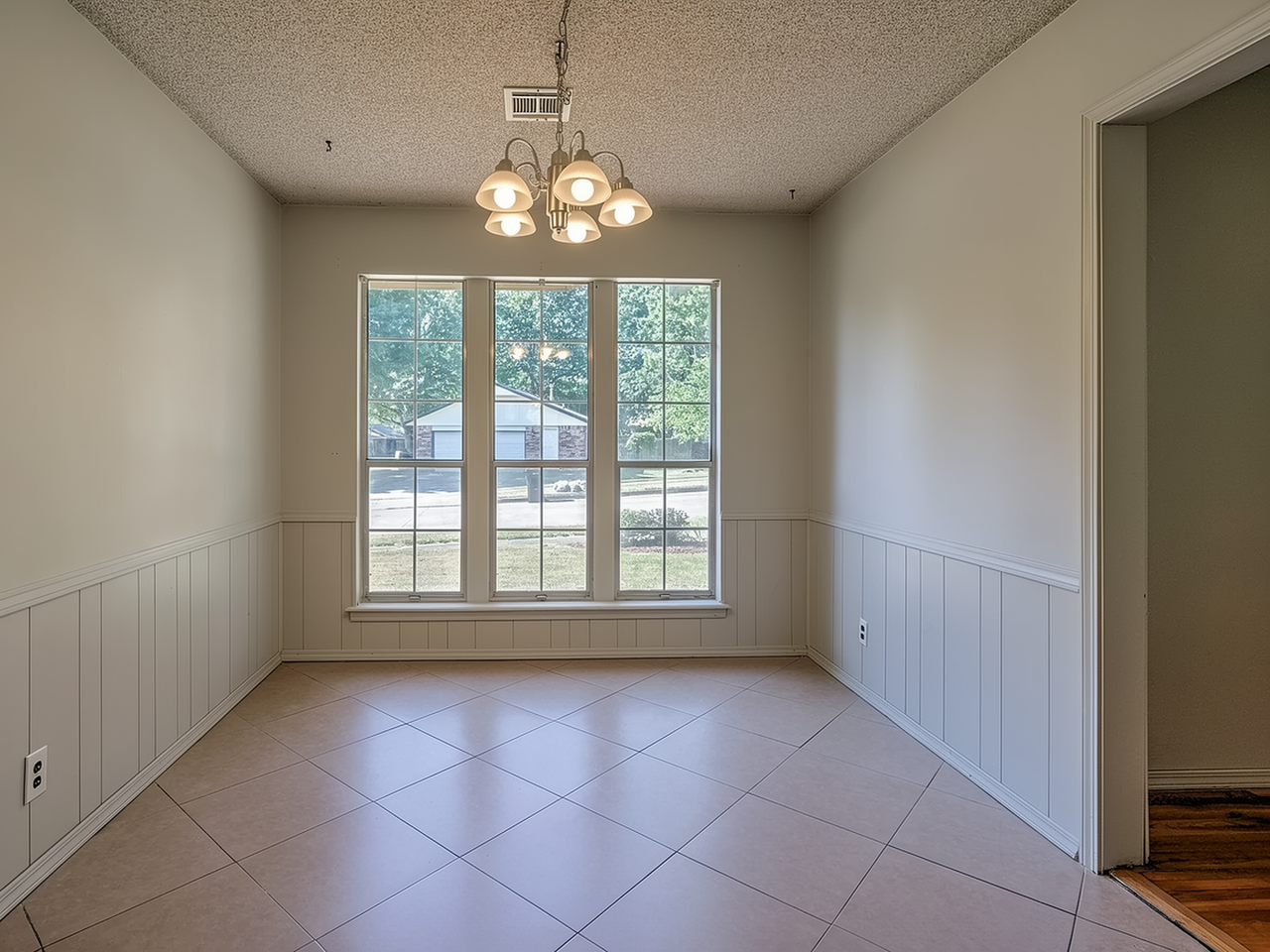 100 West Albuquerque Street - Photo 2 of 16
