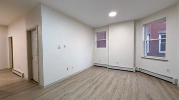 featured image of 686 Broad St
