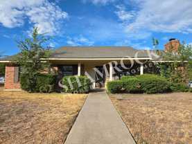 317 Texas Ave - Photo 1 of 1