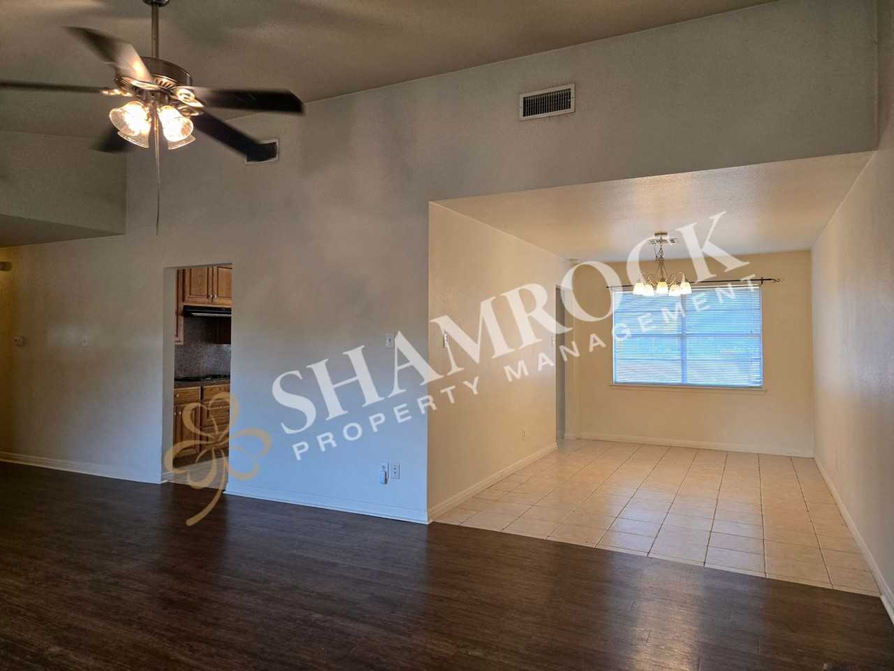 317 Texas Ave - Photo 5 of 19