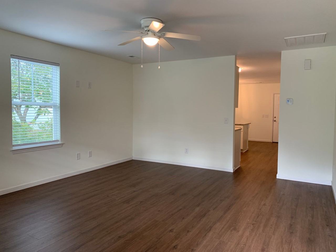 109 Avondale Ave - Photo 4 of 20