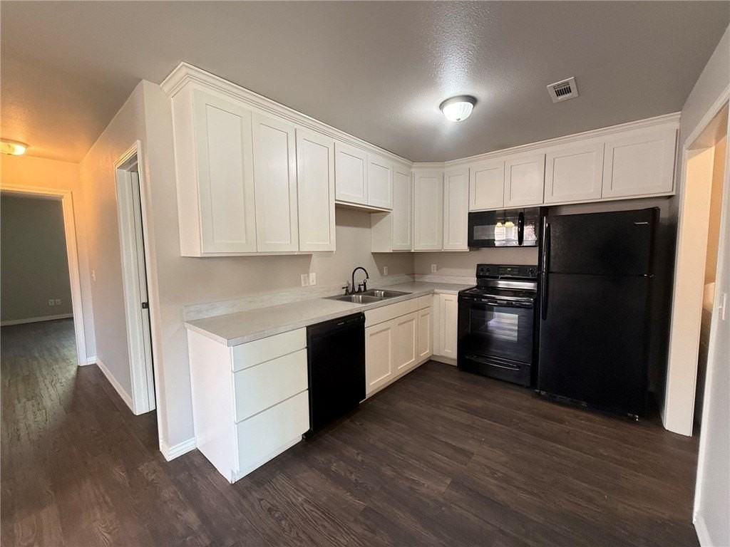 672 W Martha Dr - Photo 4 of 12