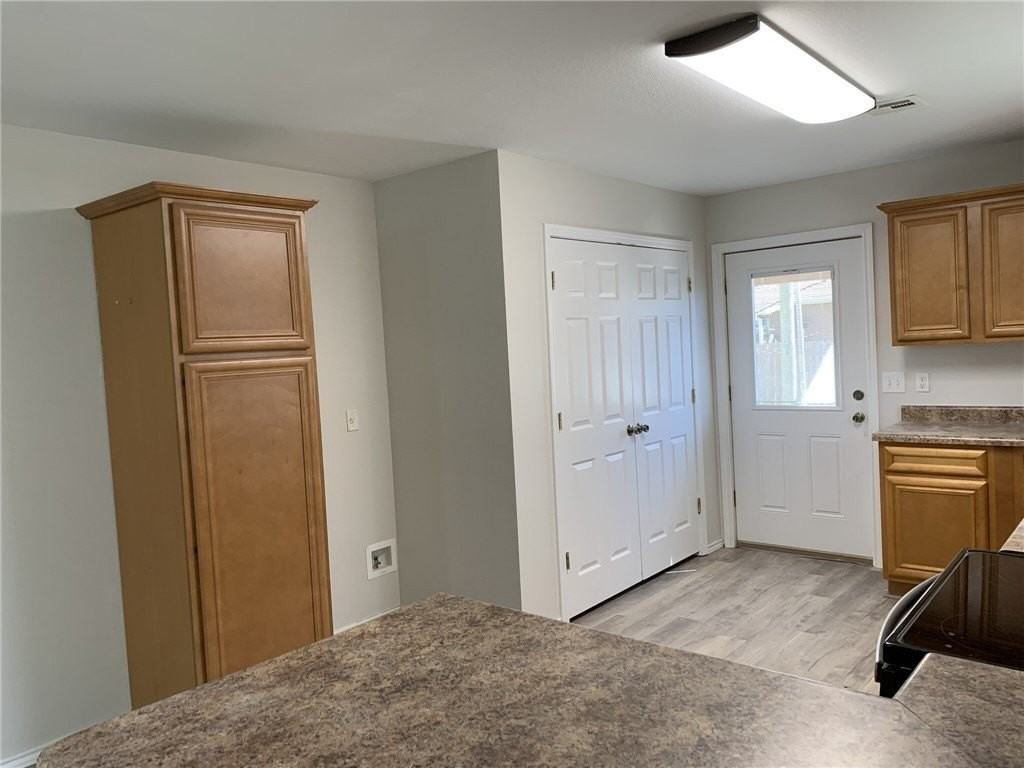 703 Nw 14th St - Photo 6 of 13