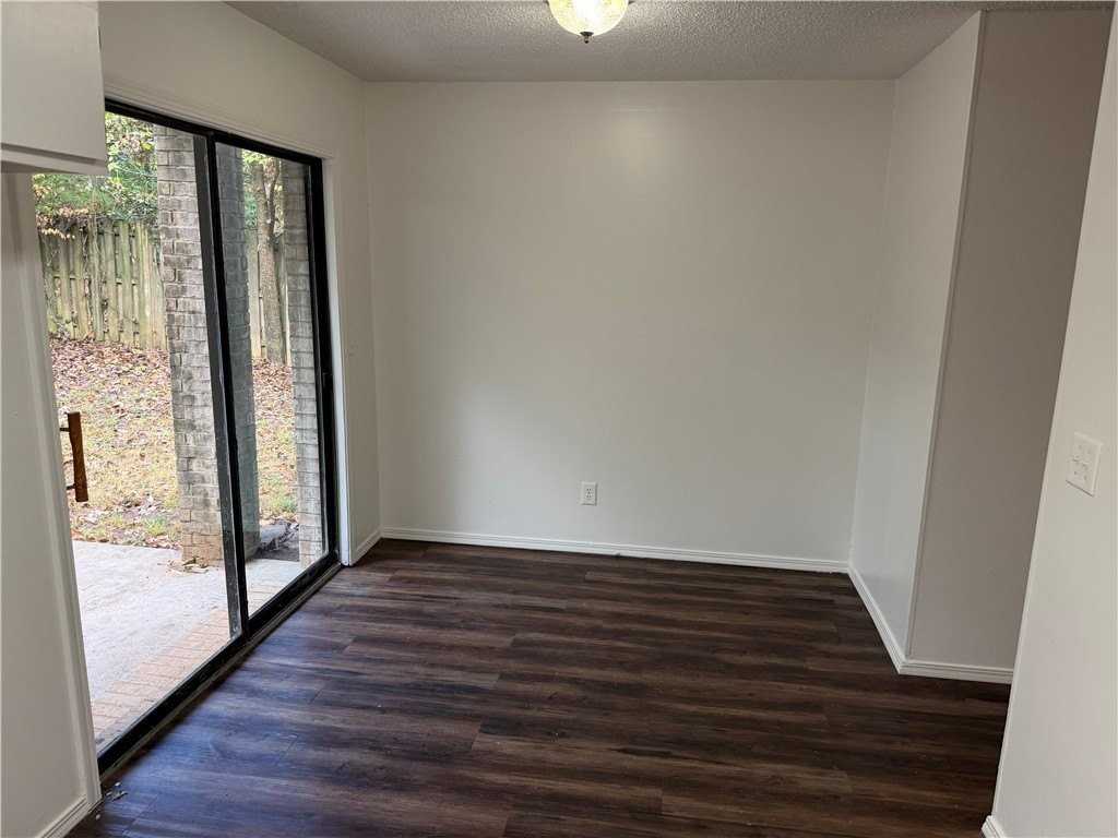 2285 E Kantz Cv - Photo 4 of 7