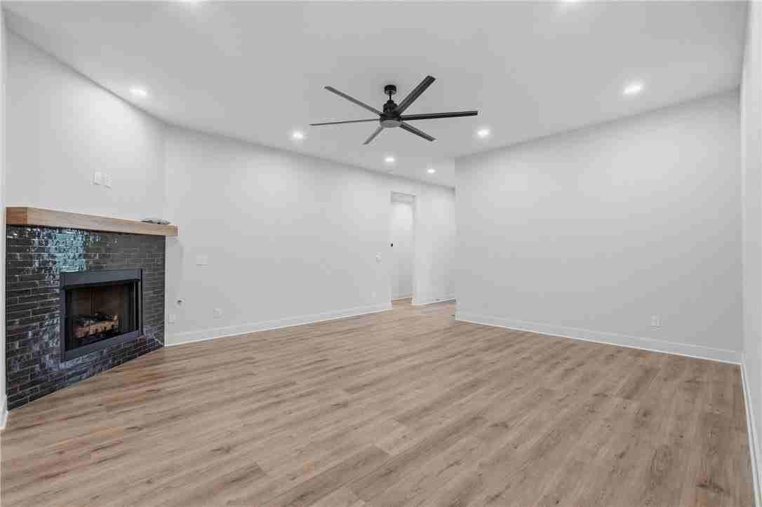 1229 Bunker Dr - Photo 6 of 31