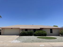 featured image of 9504 W Hidden Valley Cir