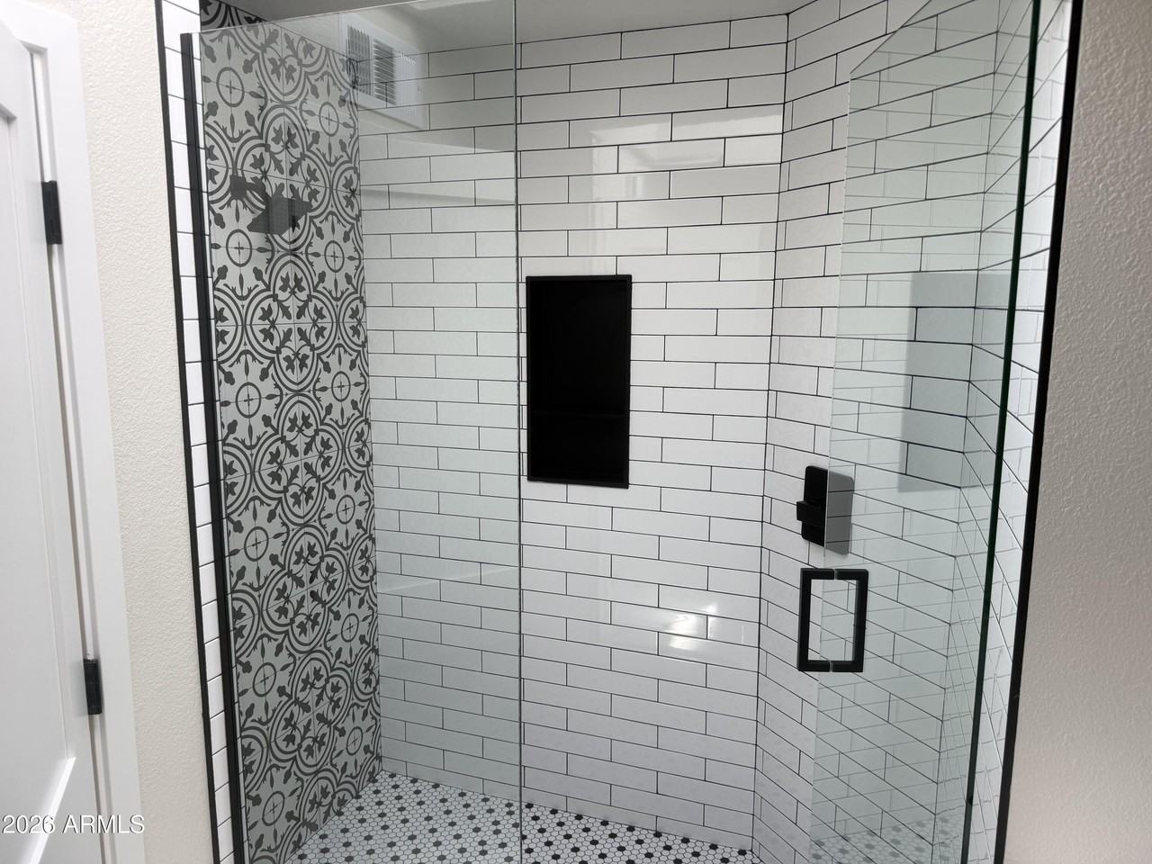 10484 E Fanfol Ln - Photo 3 of 23