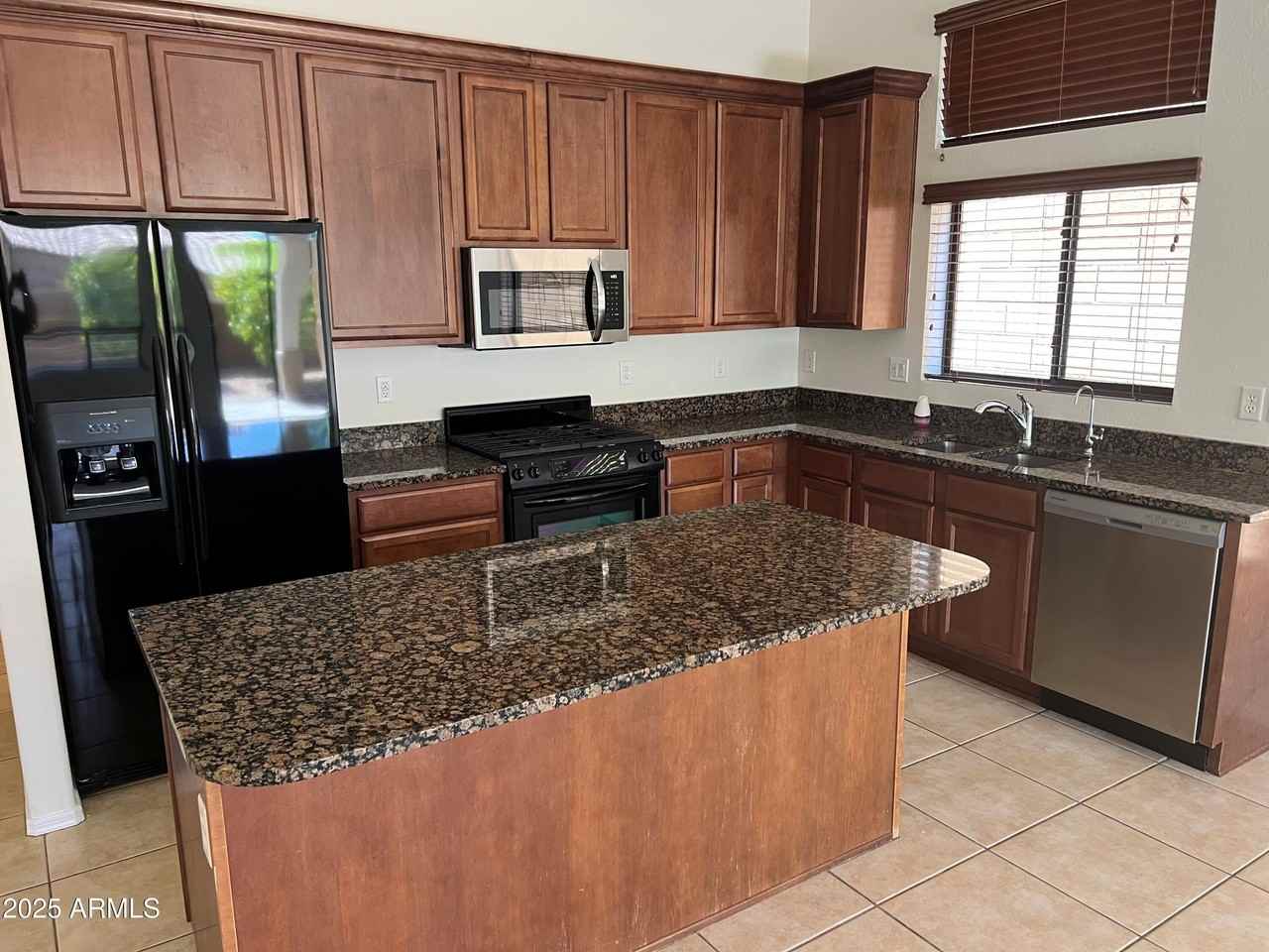 6941 E Snowdon St - Photo 2 of 21