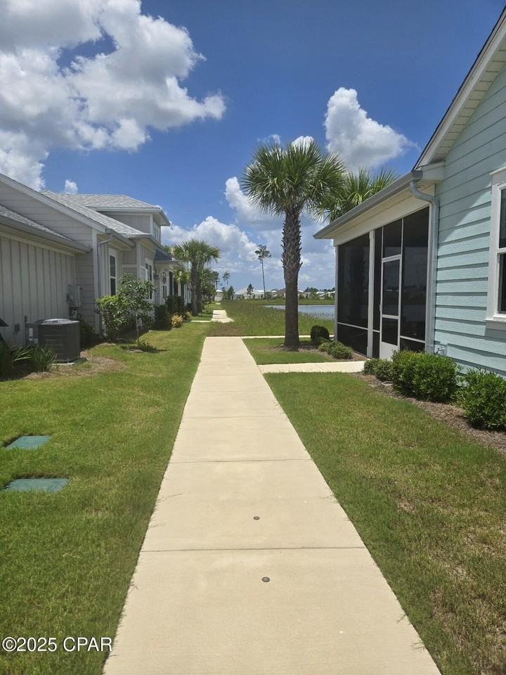 8676 Coral Reef Way - Photo 3 of 23