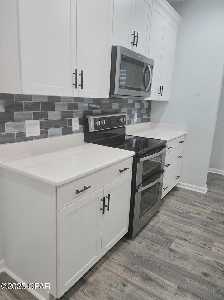 8676 Coral Reef Way - Photo 4 of 23