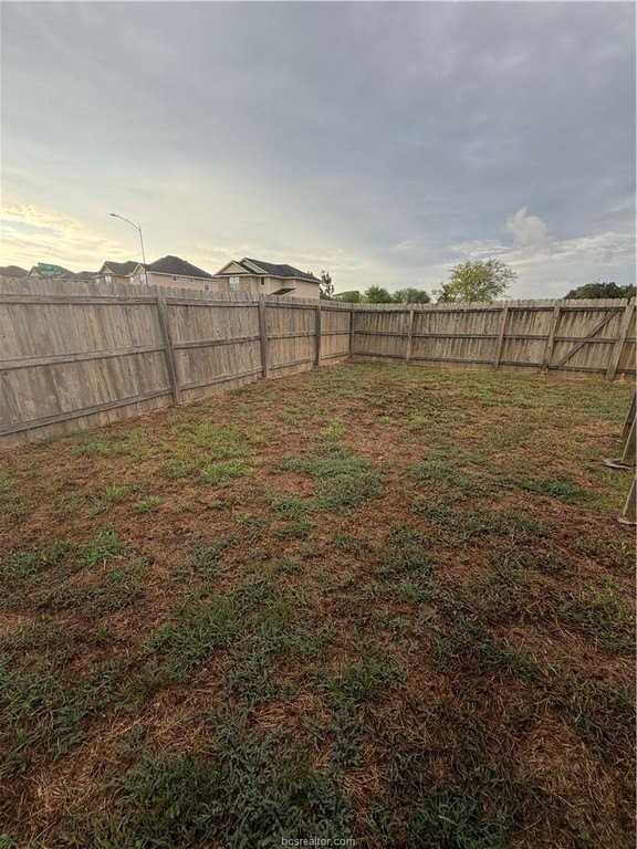 4121 Mcfarland Dr - Photo 7 of 10