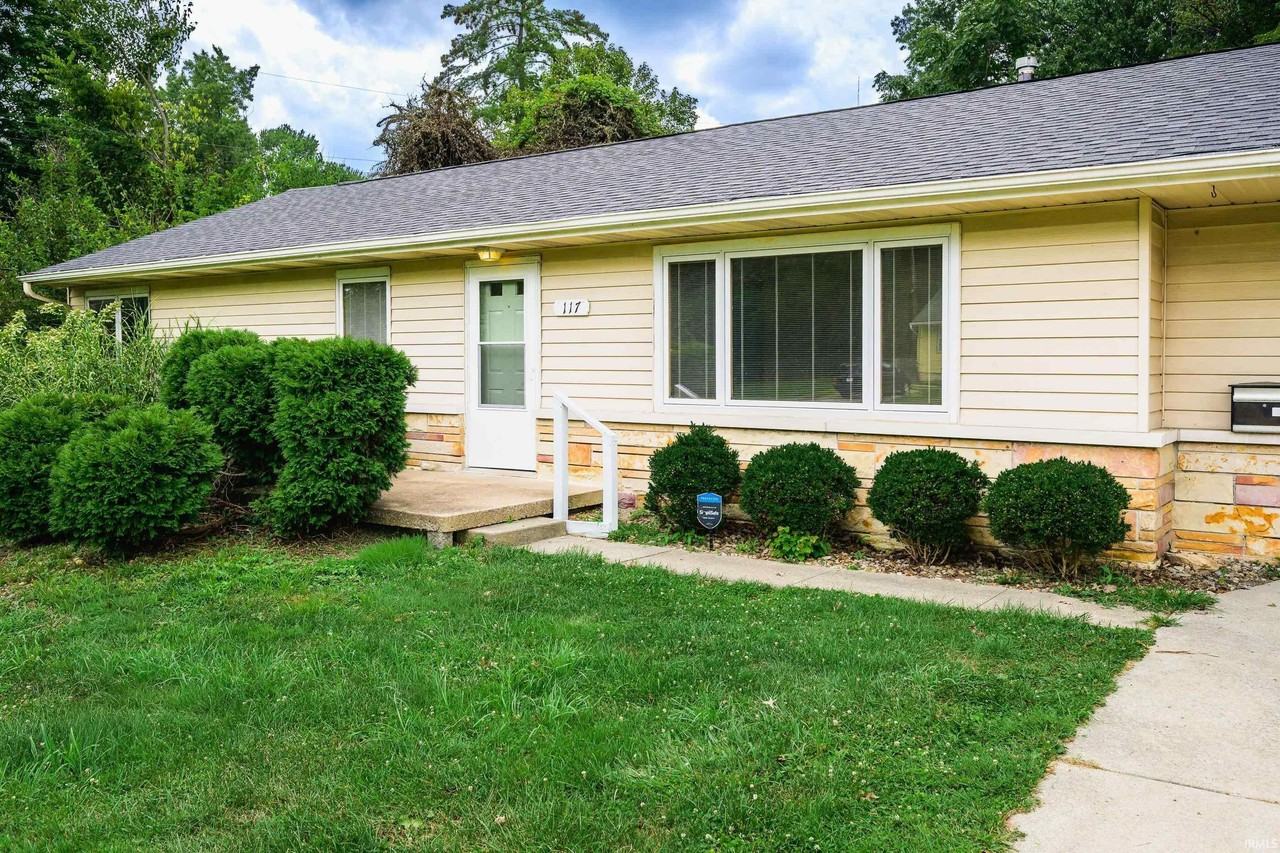 117 N Hillsdale Dr