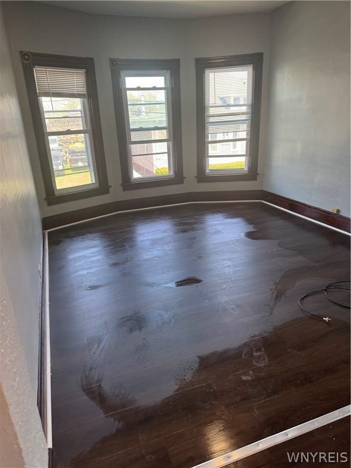 29 Apple Ave - Photo 2 of 5