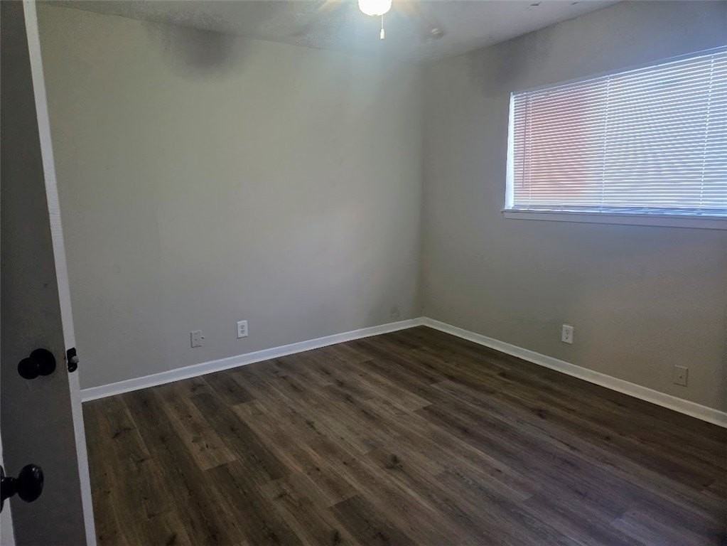 11723 Mallard Dr - Photo 5 of 9