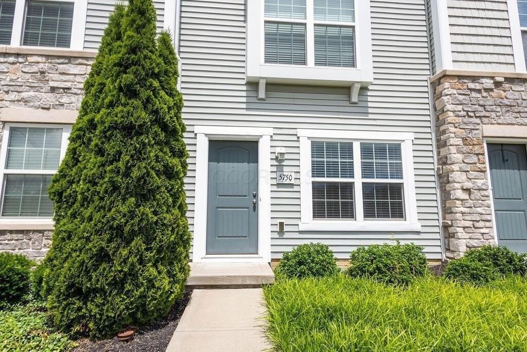 5750 Hayden Run Blvd - Photo 3 of 30