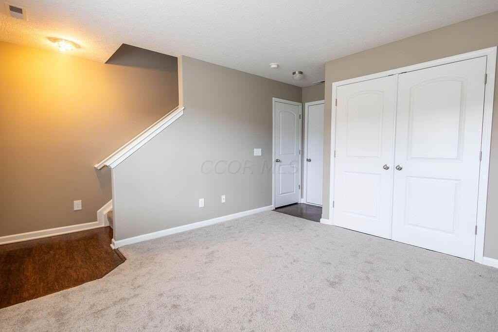 5750 Hayden Run Blvd - Photo 6 of 30