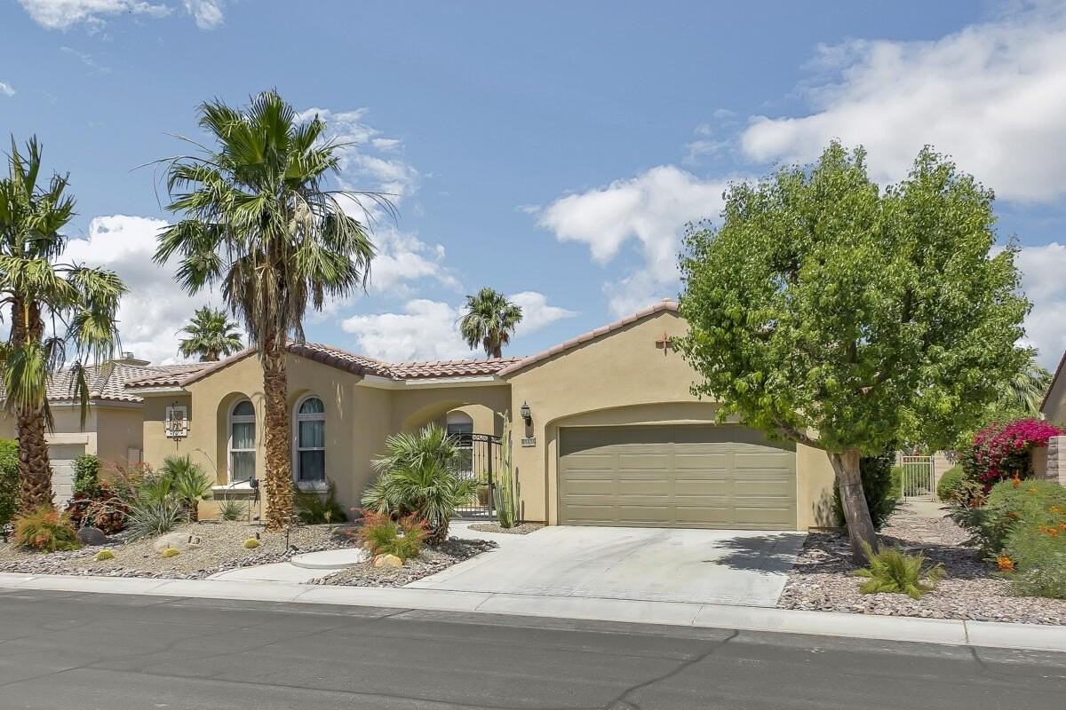 81876 Camino Los Milagros - Photo 3 of 45
