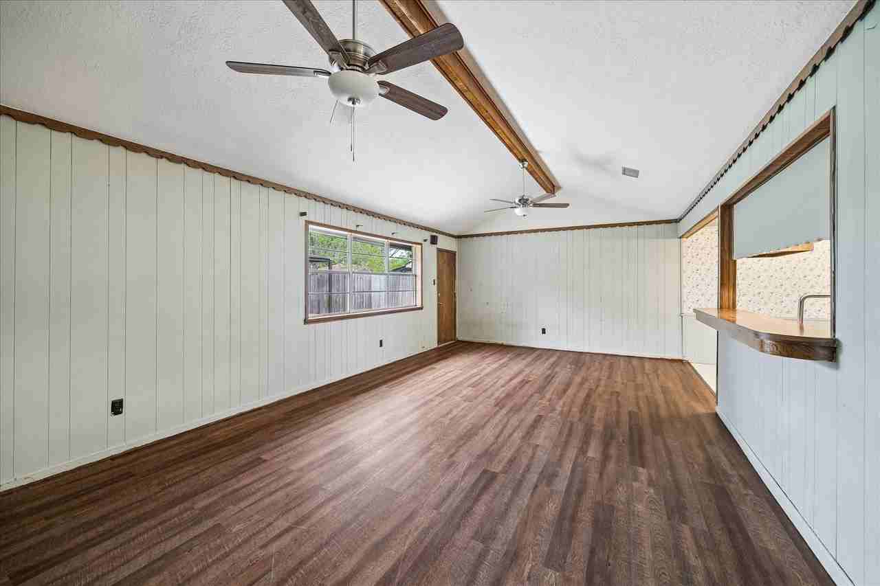 1200 Sagebrush Trl #1 - Photo 3 of 14