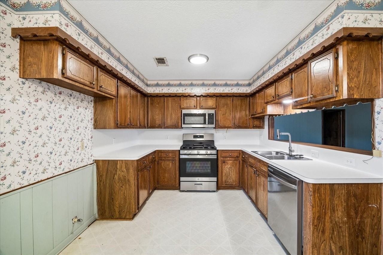 1200 Sagebrush Trl #1 - Photo 5 of 14