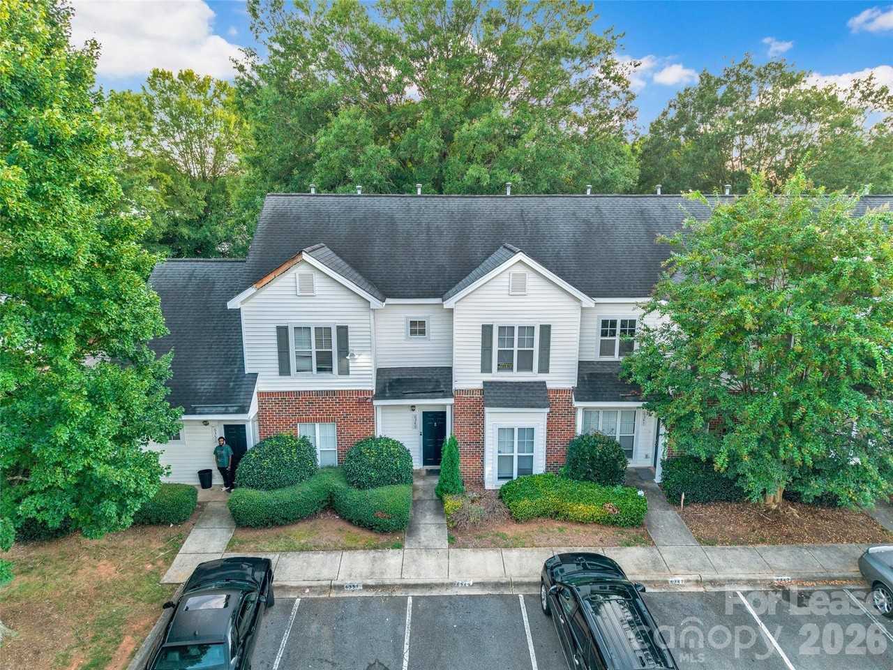 6349 Mallard View Ln - Photo 2 of 23