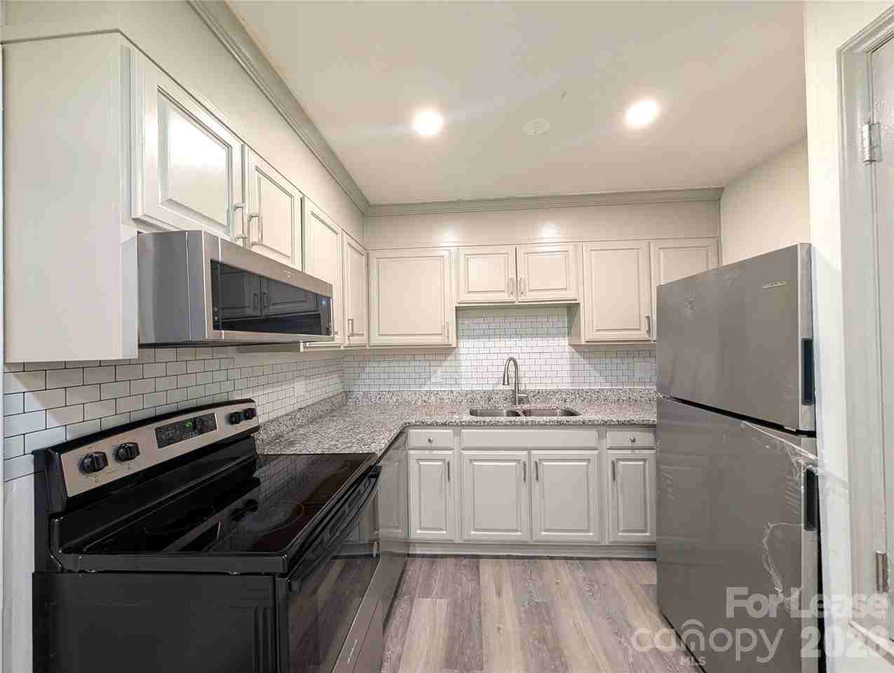 2220 Yorkhills Dr #4 - Photo 2 of 9