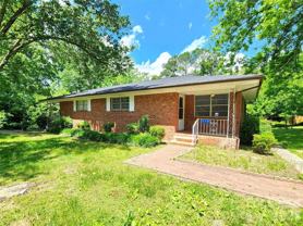 210 N Salisbury Ave - Photo 1 of 1