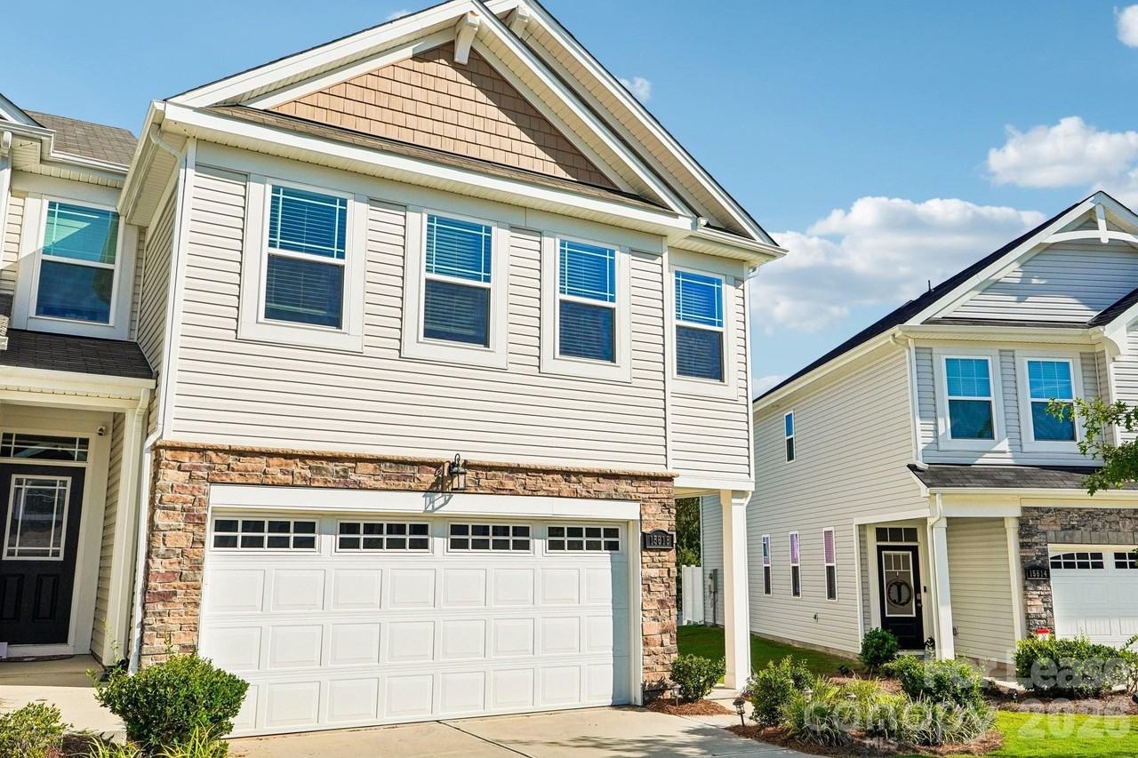 15618 Little Bluestem St - Photo 5 of 45