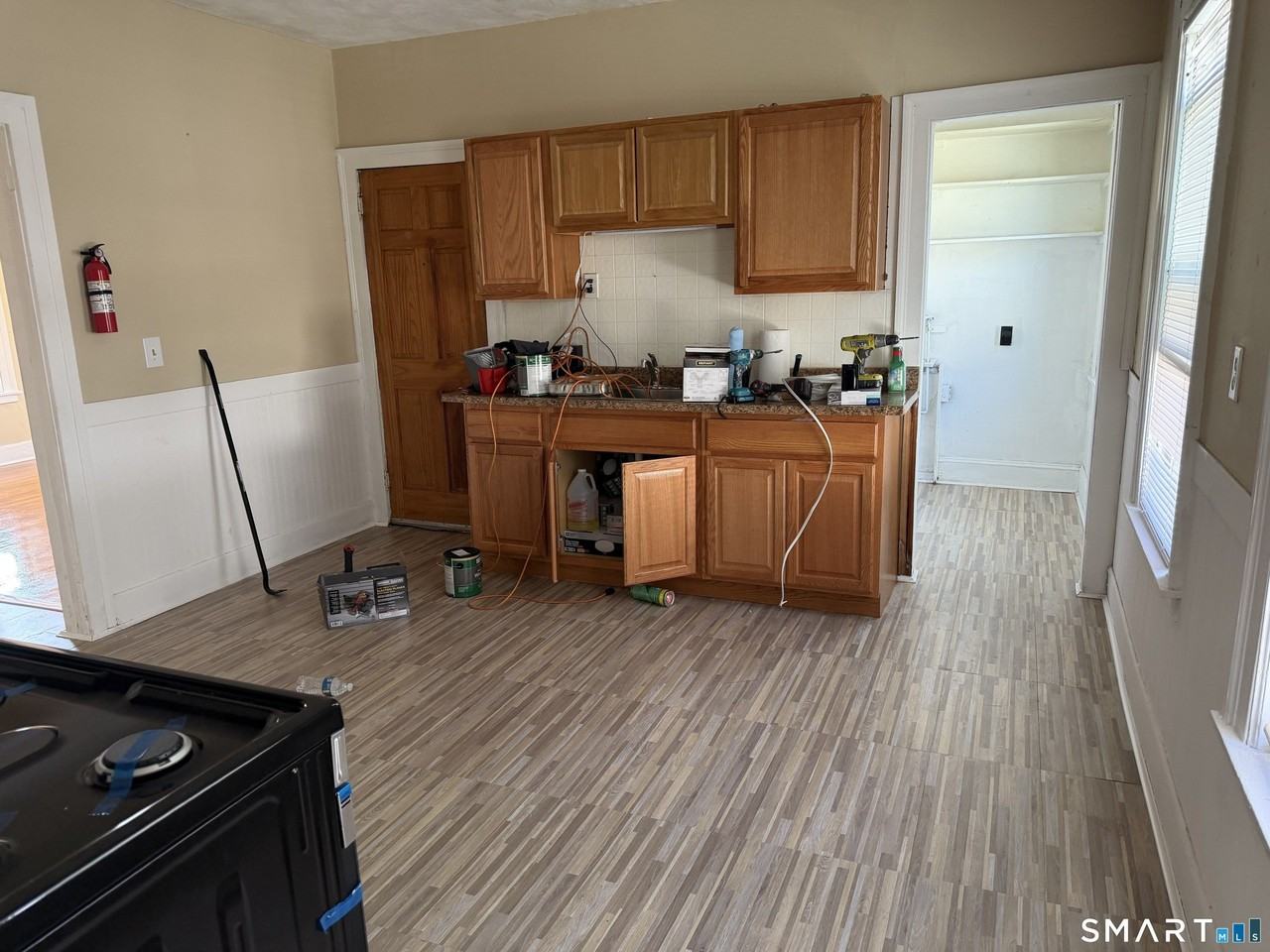 411 Ellis St #2ndFL - Photo 3 of 19