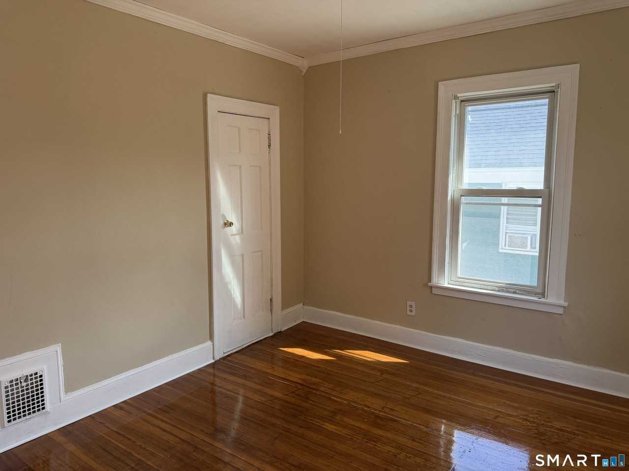411 Ellis St #2ndFL - Photo 4 of 19