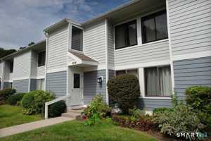 featured image of 68 Lawson Ln #68