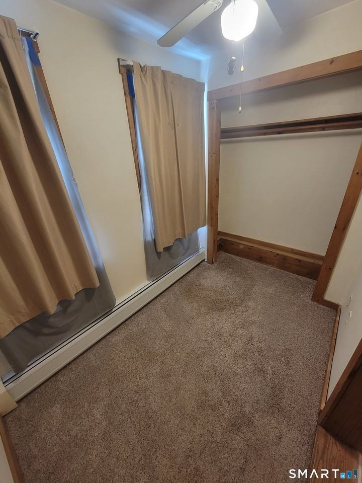 366 Hartford Pike #A - Photo 5 of 20