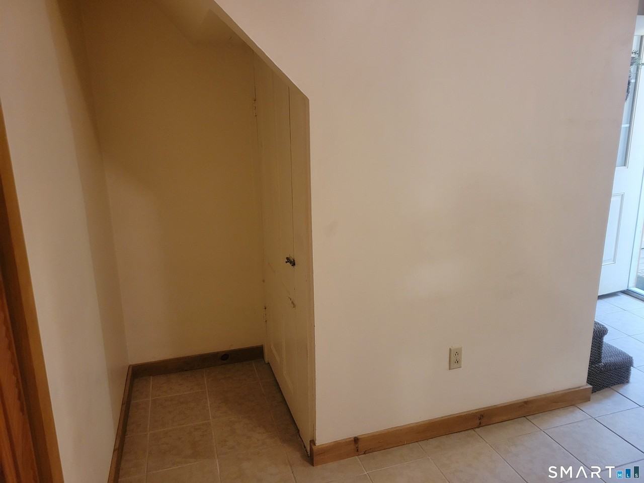 366 Hartford Pike #A - Photo 6 of 20
